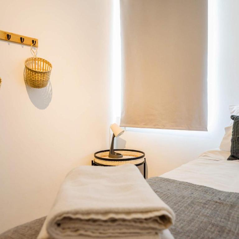 Stylish Oasis for Five in Guardia Vieja - Apartment - 17