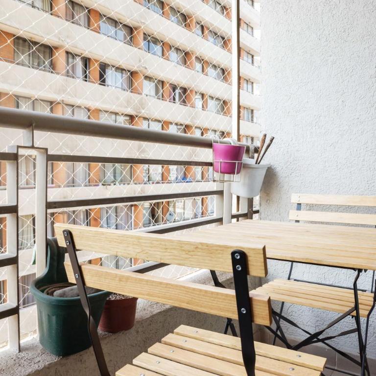 Stylish Oasis for Five in Guardia Vieja - Apartment - 3