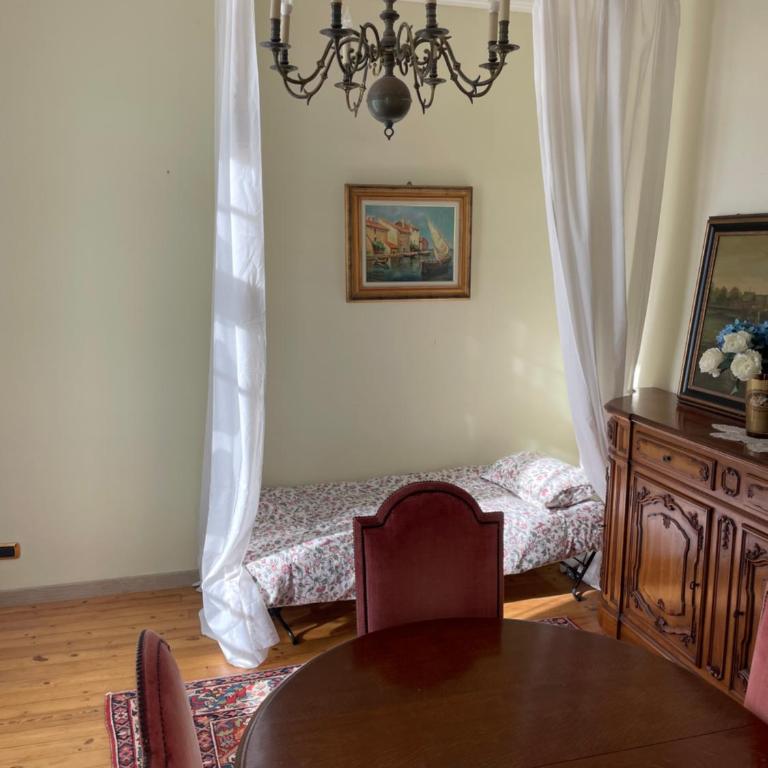 Apartment with sea view & spacious terrace - Two-Bedroom Apartment - 9