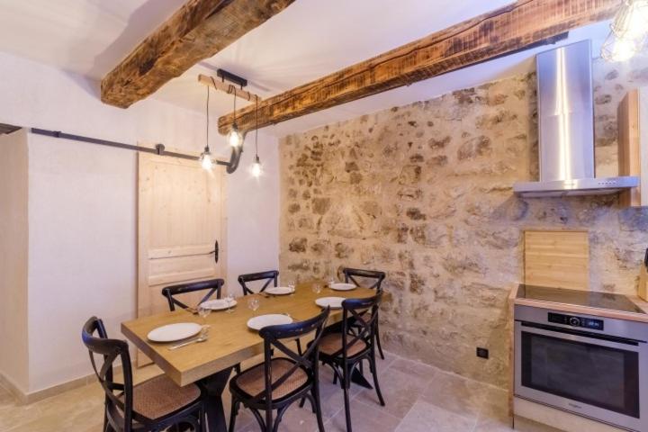 GR7 3P - Appartement Saint-Paul-de-Vence 6P - Two-Bedroom Apartment - 8