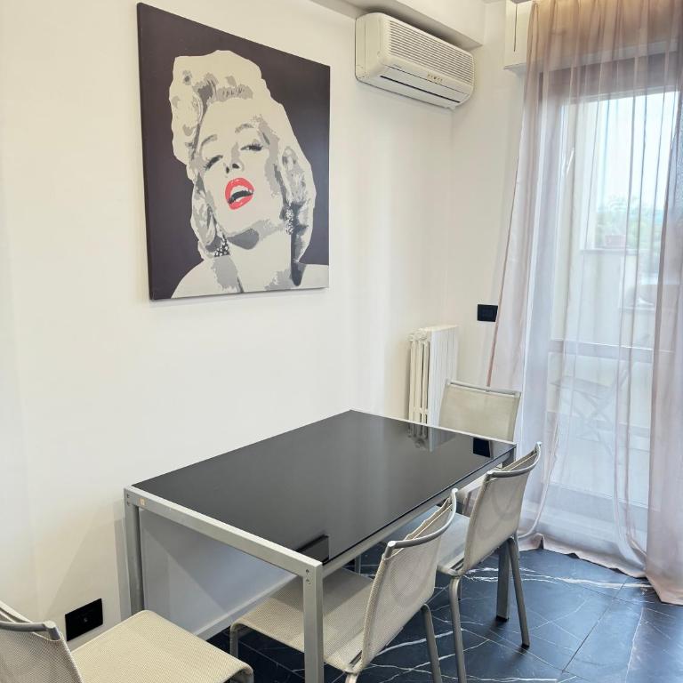Olimpus Luxury Stays - Two-Bedroom Deluxe Apartment with Balcony - 5