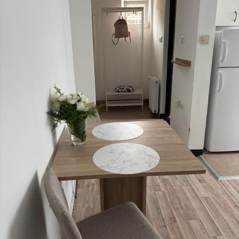 Tia Apartment - One-Bedroom Apartment - 6