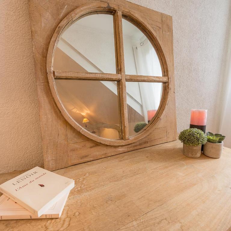 Villa Enfance - Piscine privée et proche Lac d'Annecy - Casa - 33