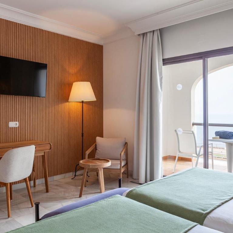 Hotel Duque de Najera - Habitación Doble con vistas al mar - 2 camas - 4