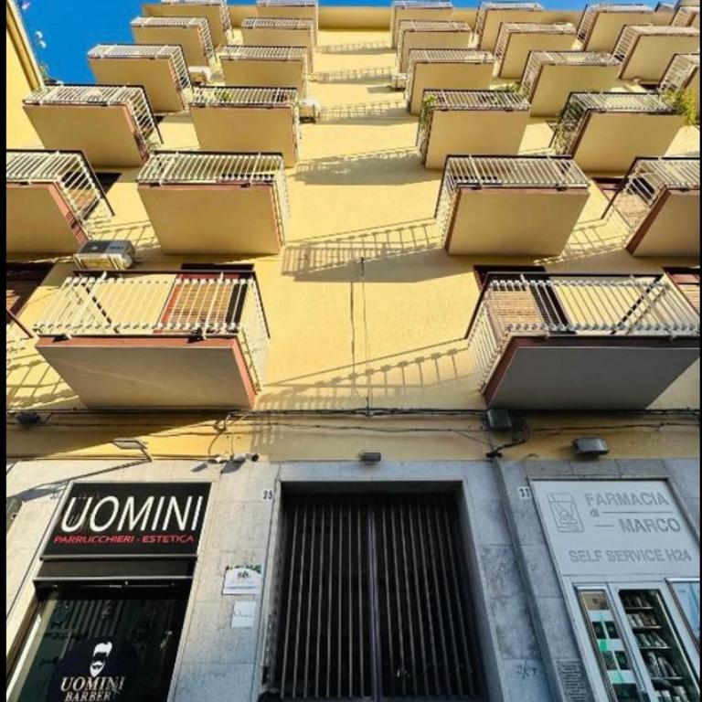 La Via di Mezzo 2 Apartments - Two-Bedroom Apartment with Balcony - 41