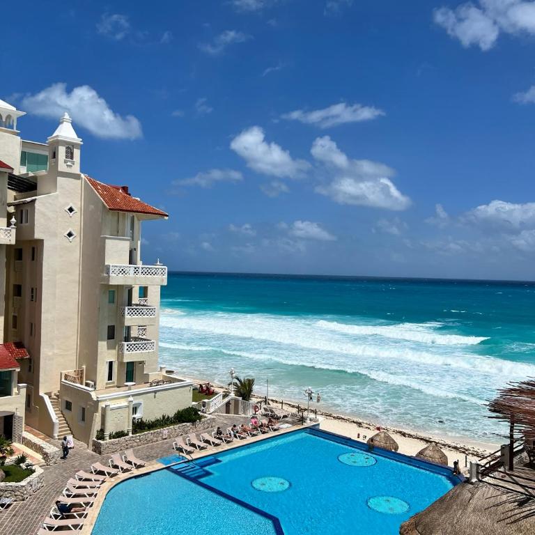 Oceanfront Apartments Cancun - Apartamento Estudio con vistas al mar - 2