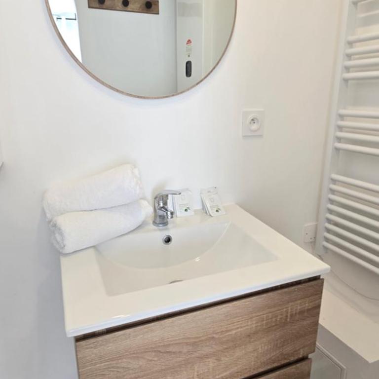 T2 du Sanctuaire 400 m de la grotte Lourdes wifi TV - Appartement 1 Chambre - 11