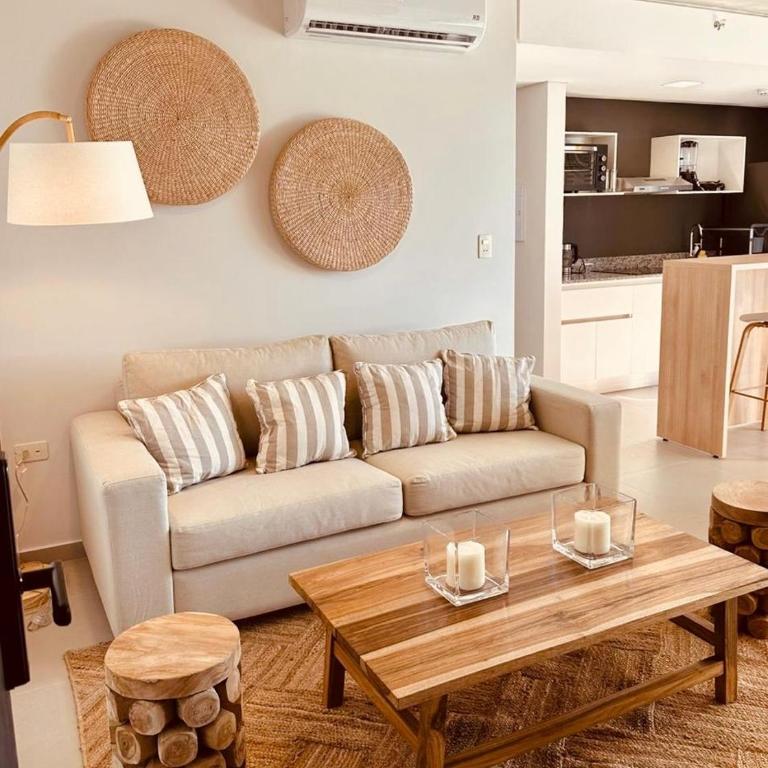 Cozy 2 bedroom apt steps from Shopping Mcal Lopez - Apartment - 12