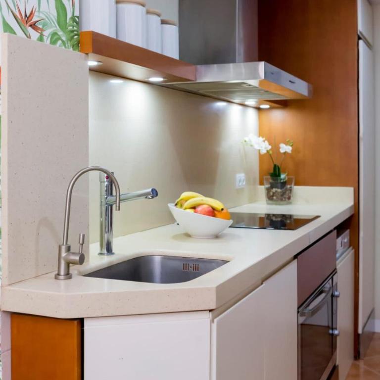 AMAZING ROOFTOP, 70 M TERRACE,Pool,BEACH,PARKING - Apartamento de 3 dormitorios - 63
