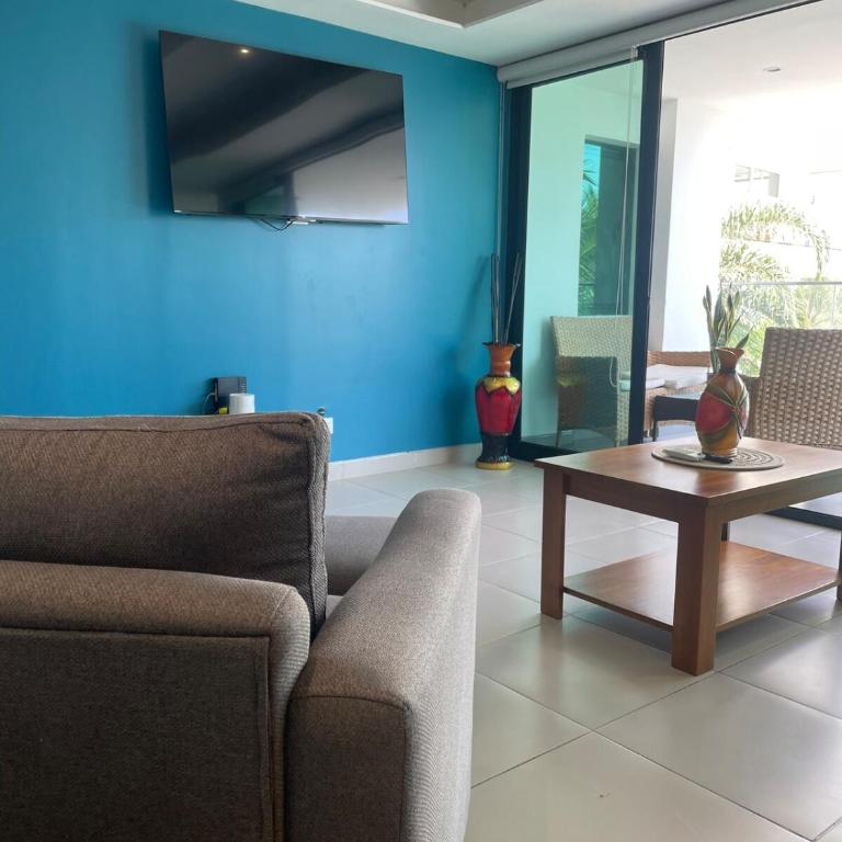 Fantastic condo in Poseidon for 5 people - Two-Bedroom Apartment - 15