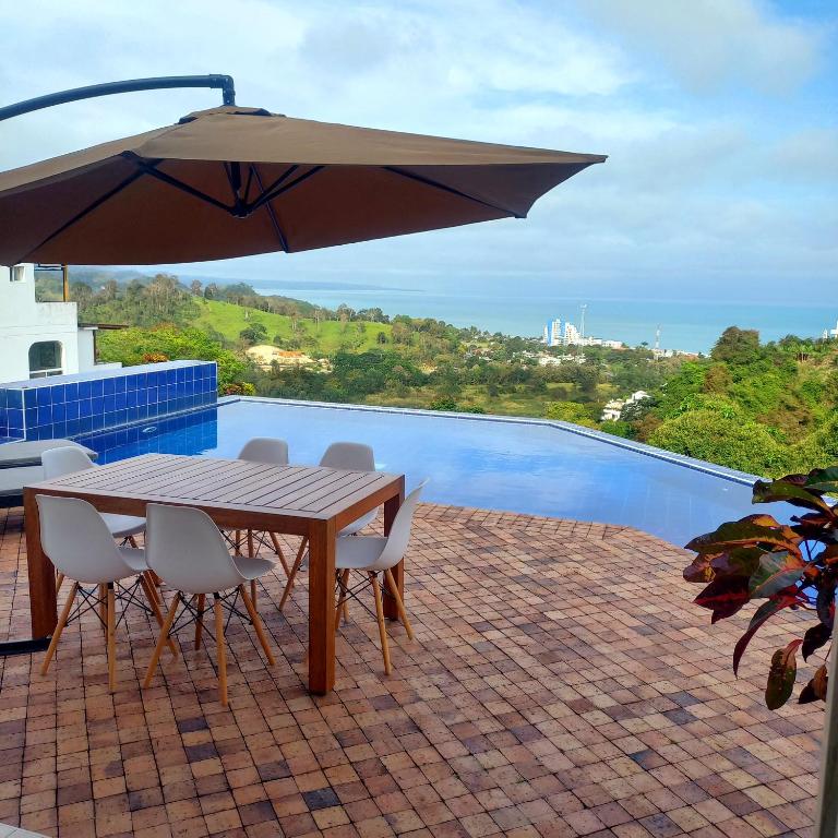 Vista Pacífico - Four-Bedroom Deluxe Apartment - 4