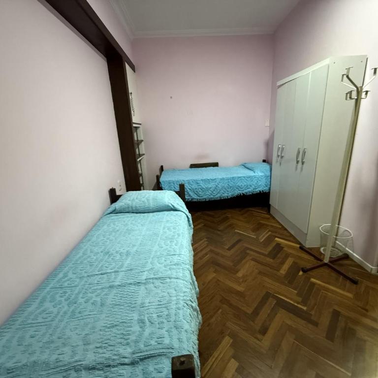Residencia Estudiantil para Mujeres - Single Bed in Dormitory Room - 4