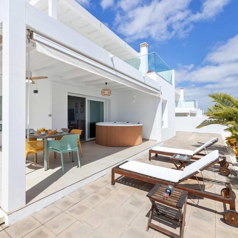 Miranda al Mar Jacuzzi Privado Frente al Mar by Bayside - Casa - 12