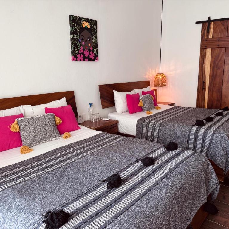 Casa Beu - Habitación con 2 camas grandes - 11