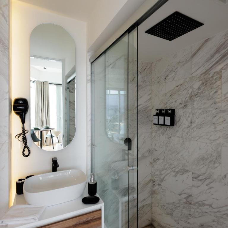 Icon Cibeles by Wynwood House - Elegant Loft w/ Awesome View in Roma Norte - 1