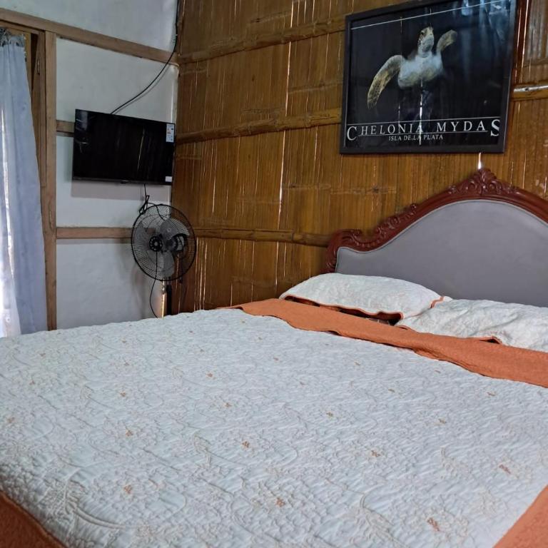PiscinaCascolHostal - Deluxe Room (2 Adults + 1 Child) - 10