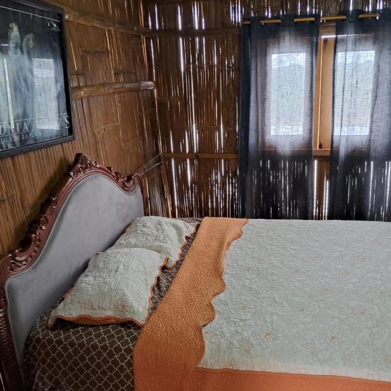 PiscinaCascolHostal - Deluxe Room (2 Adults + 1 Child) - 9