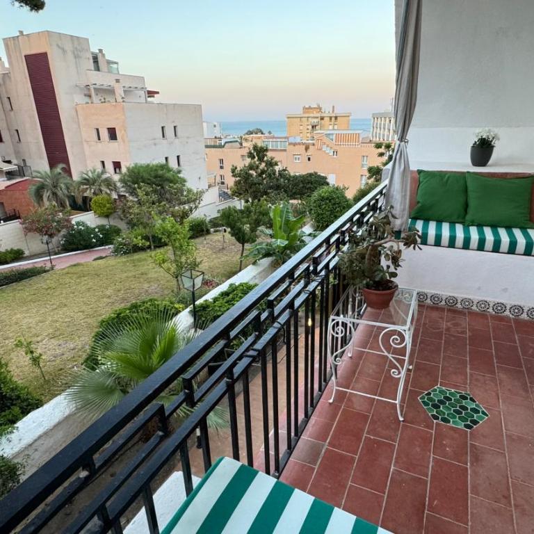 Precioso Duplex en Torremolinos - Apartamento de 2 dormitorios - 1