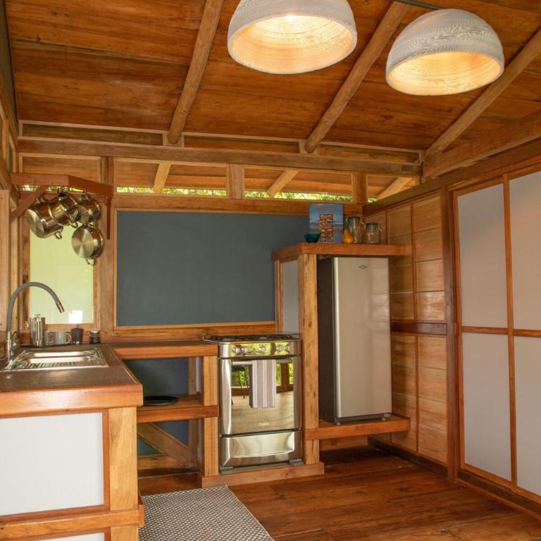 Finca Aveterra, Luxurious Riverside Retreat - One-Bedroom House - 9