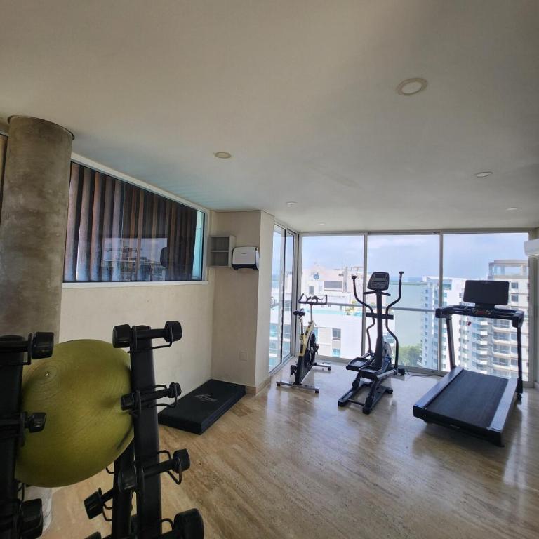 Exclusive Apartment with Private Jacuzzi - Two-Bedroom Apartment - 29