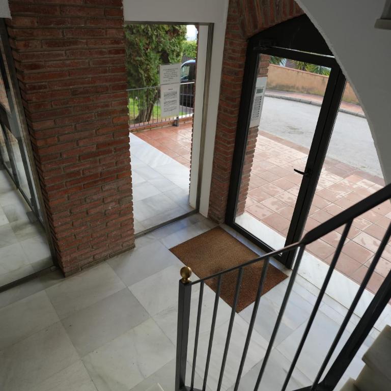 Quiet Studio in Fenals with Balcony, Pool and Workspace for Medium-Term Rental - Estudio con vista al océano - 36