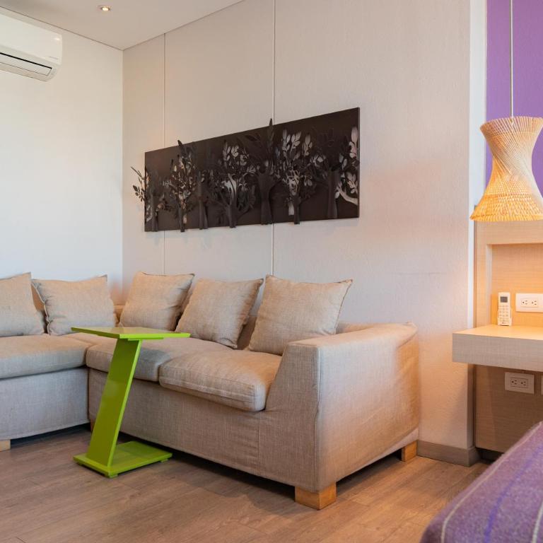 Hotel Bari Bucaramanga By OxoHotel - Superior Queen Room - 3