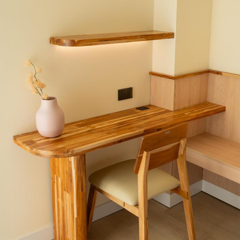 Casa Toro - Deluxe One-Bedroom Apartment - 29