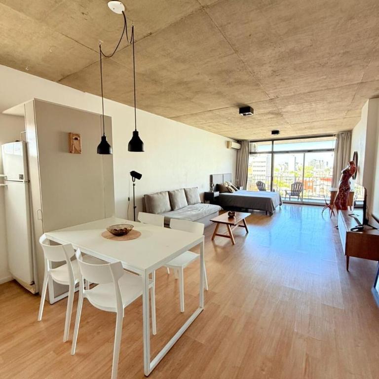 Monoambiente con balcon y pileta en Chacarita - Apartamento de 1 dormitorio - 21