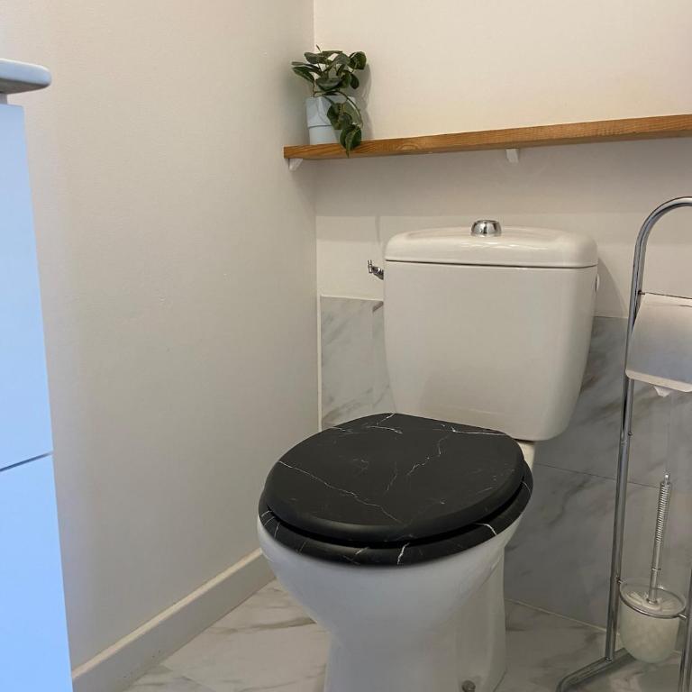 Maison cosy et jardin, Clim & parking & plages - Apartment mit 1 Schlafzimmer - 11