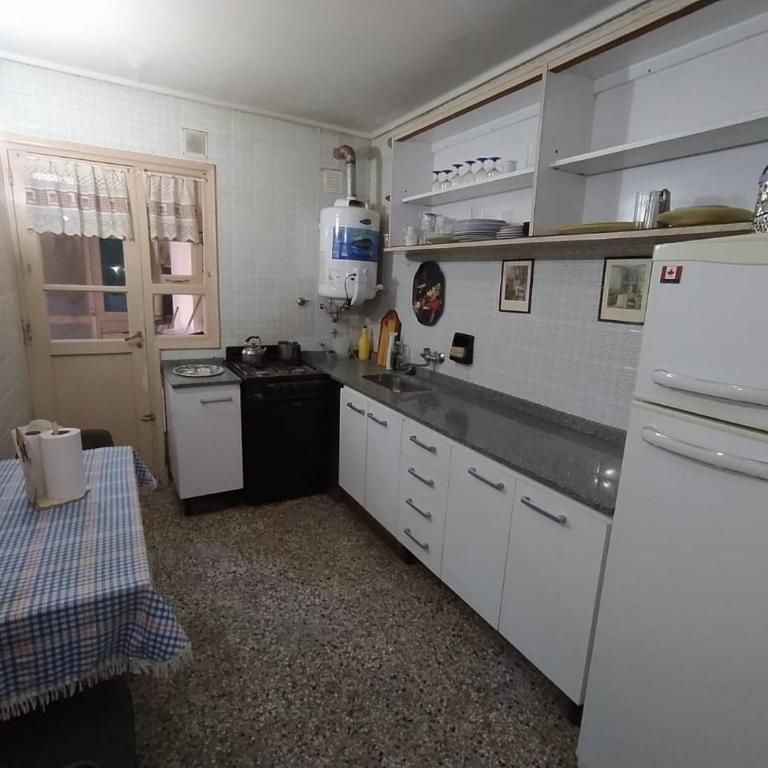 Departamento amplio a la calle - Apartamento de 2 dormitorios con balcón - 19