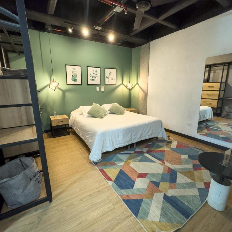 Be Together Coworking & Coliving 503 - Habitación Cuádruple con baño - 5