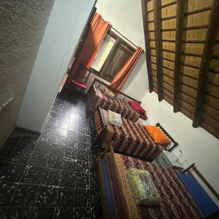 Very spacious house, a few blocks from the beach - Casa de 4 dormitorios - 13