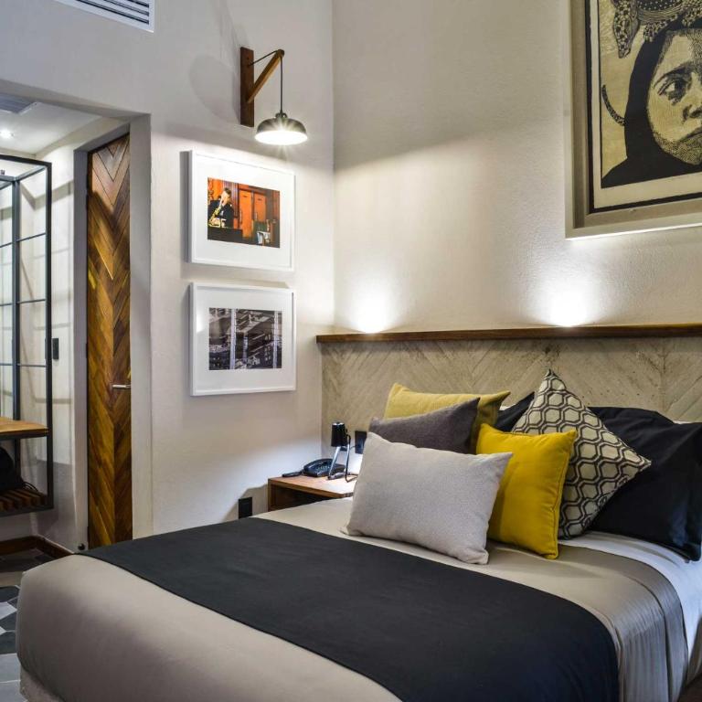 Hotel Criol - Standard Queen Room - 2