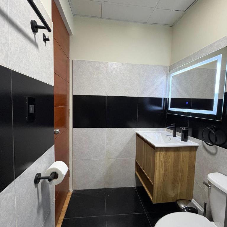Amazon Garden Suites - Recojo del aeropuerto incluido - One-Bedroom Apartment with Spa Bath - 11