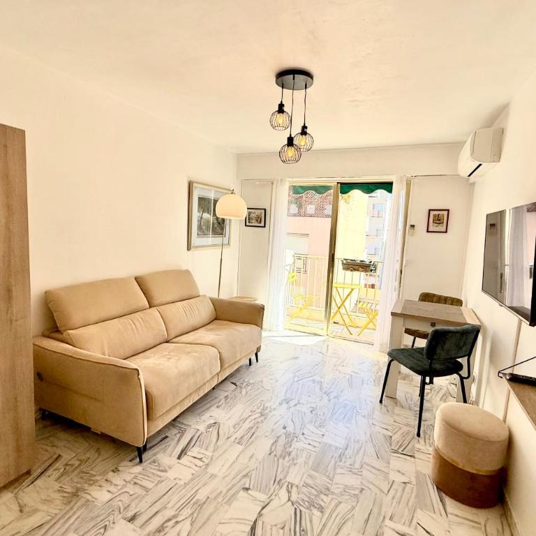 Antibes City Center - Studio for 2 people - Estudio - 4