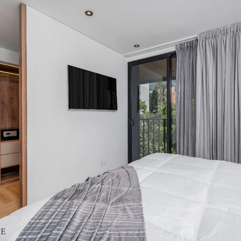 Morph 502 - Luminoso y espacioso, Poblado/BBQ/AC - Apartment - 6