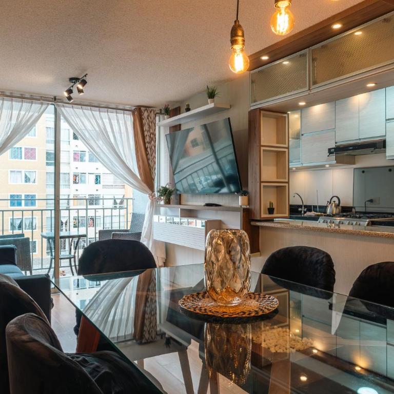 Flat Equipado Callao Cerca al Aeropueto Jorge Chávez 2 Dormitorios - Apartamento de 2 dormitorios - 1