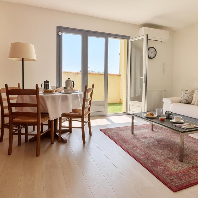 Haut de villa - 5 min du port, terrasse, parking gratuit - Apartment mit 2 Schlafzimmern - 14