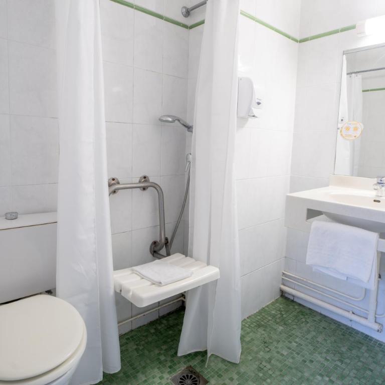 Premiere Classe Bordeaux Nord - Lac - Chambre Simple - 2