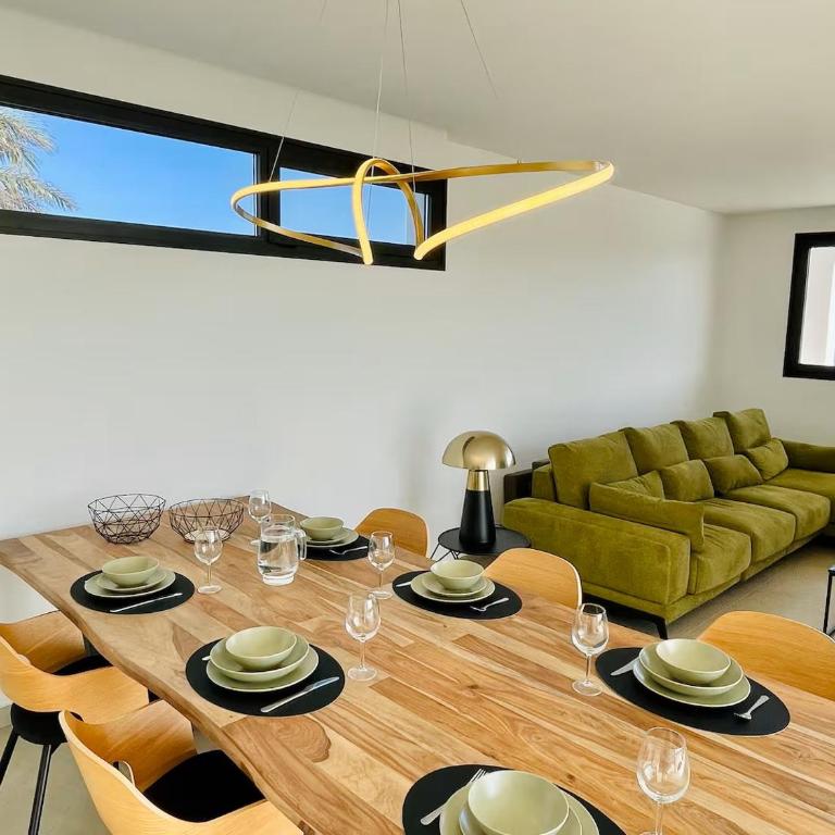 Casa Horizon Heated Pool Villa with Volcano Sunset Views, Lajares - Villa - 24