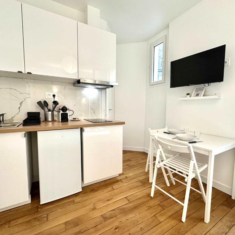 New 412 Suite Cotillard - Cosy Apartment Paris Center - Studio - 5