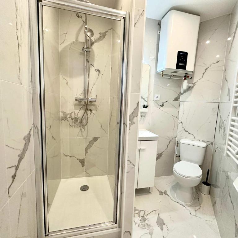 New 412 Suite Cotillard - Cosy Apartment Paris Center - Studio - 9