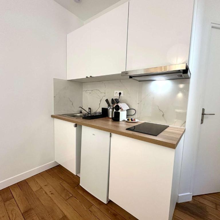 New 412 Suite Cotillard - Cosy Apartment Paris Center - Studio - 8