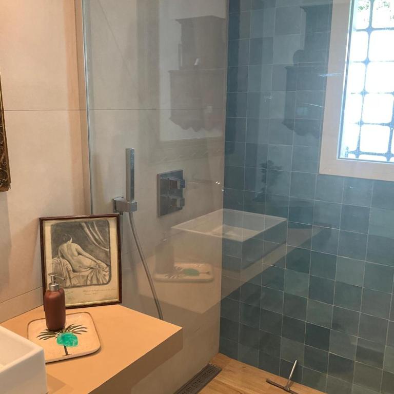 Maison avec vue mer et jacuzzi à 15 mn du centre - Villa 2 Chambres - 25