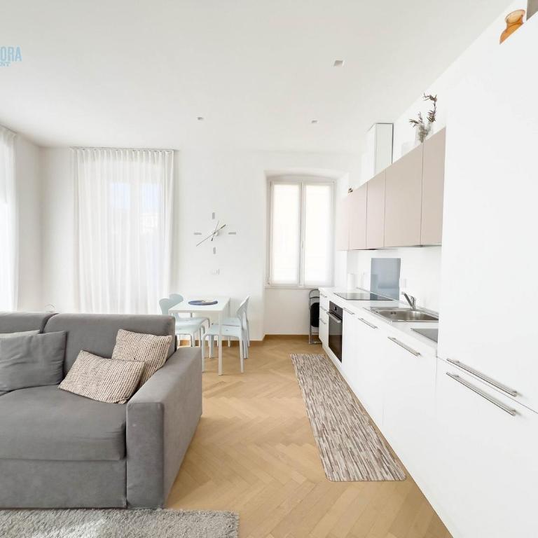 San Maurizio Tirabora Short Rent - Appartamento con 2 Camere da Letto - 7