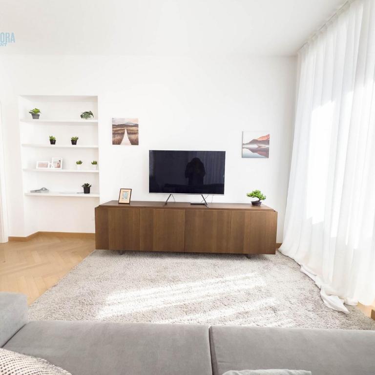 San Maurizio Tirabora Short Rent - Appartamento con 2 Camere da Letto - 11