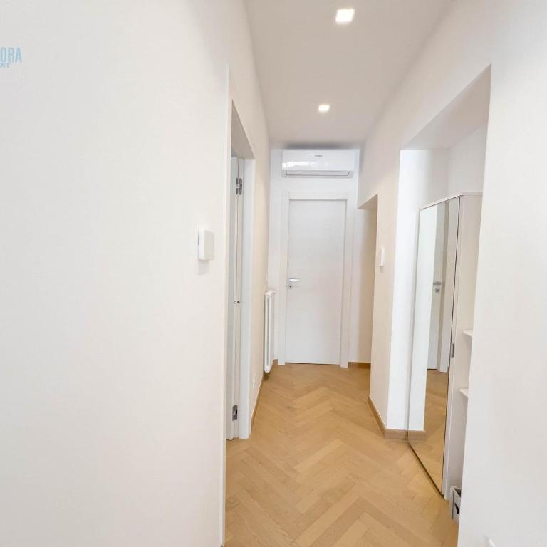 San Maurizio Tirabora Short Rent - Appartamento con 2 Camere da Letto - 15
