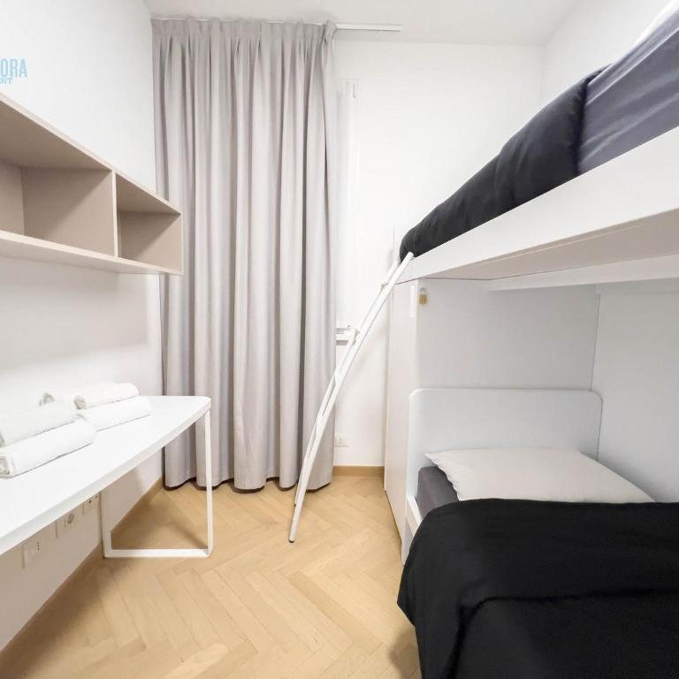 San Maurizio Tirabora Short Rent - Appartamento con 2 Camere da Letto - 18