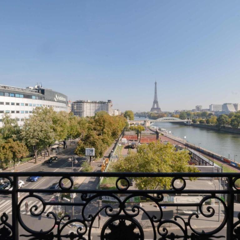 Luxury Flat Eiffel View 3BR 7 Guests - Appartement - 7