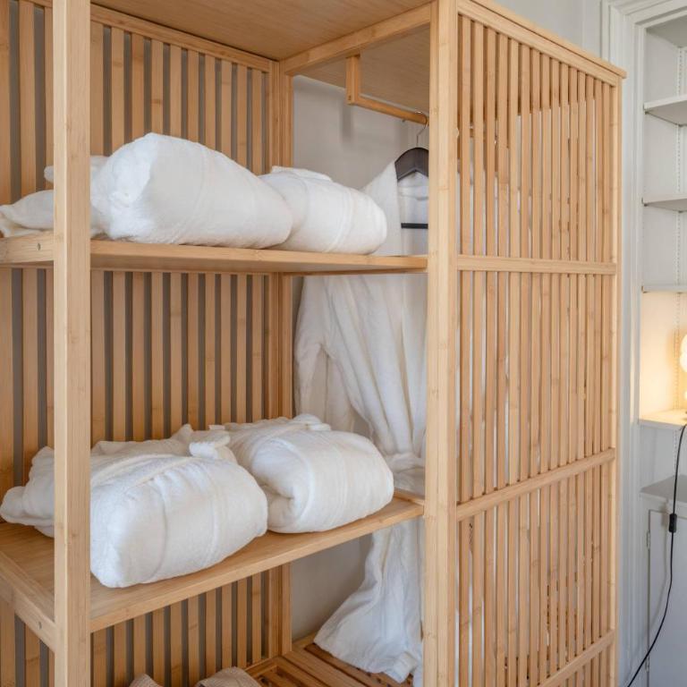 Luxury Flat Eiffel View 3BR 7 Guests - Appartement - 16